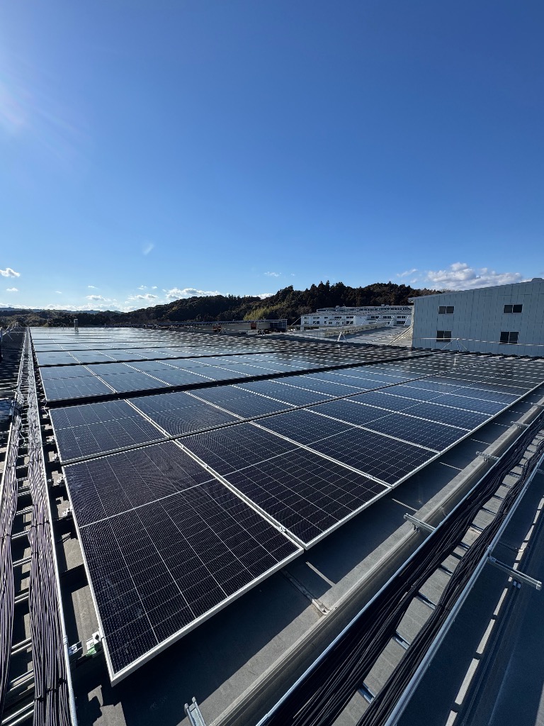 掛川市　屋根上太陽光パネル設置、昇降設備設置